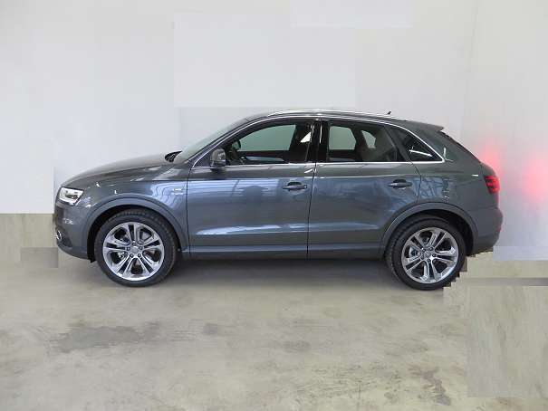 Audi Q3 2,0 TDI quattro, offroad Style, S-Line SUV / Geländewagen