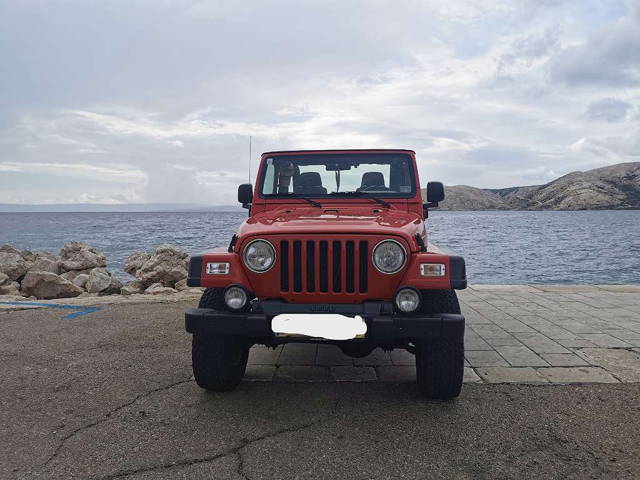 Jeep Wrangler 2,4 Sport Hard Top SUV / Geländewagen