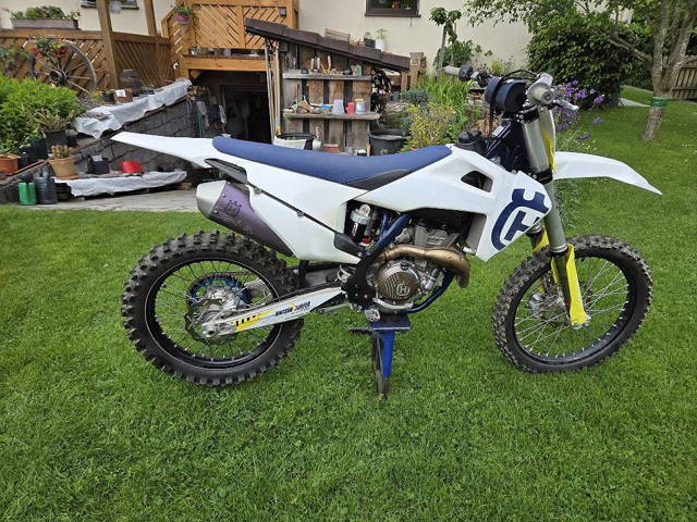 Husqvarna FC Motocross