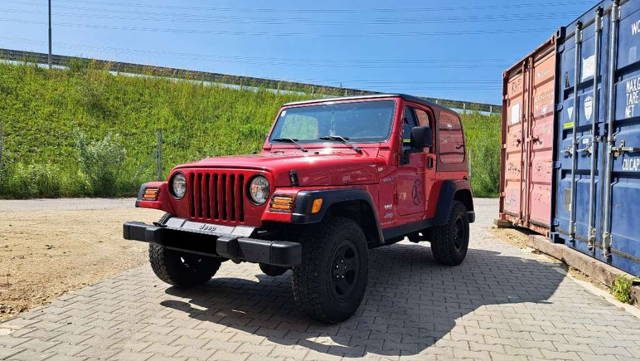 Jeep Wrangler 2,4 Sport Hard Top SUV / Geländewagen