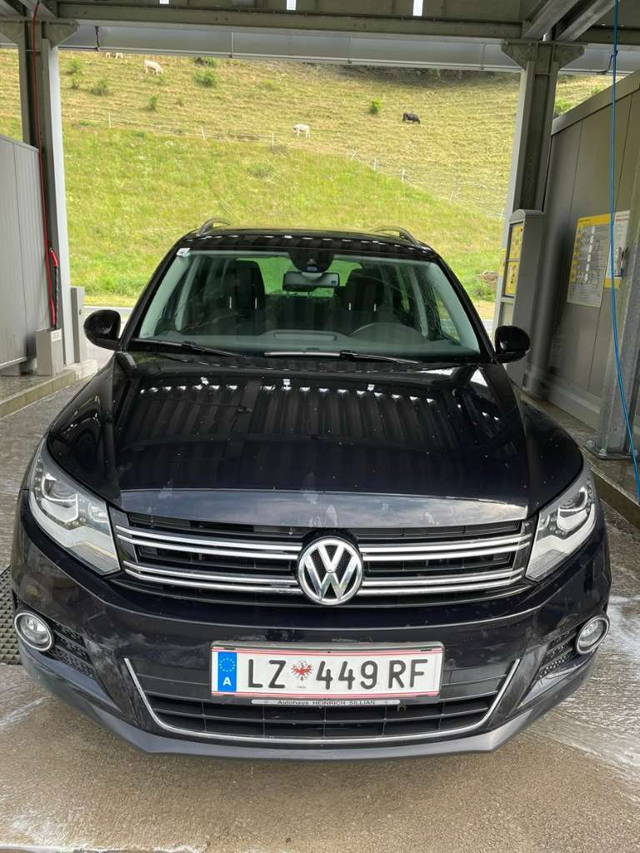 VW Tiguan 2.0 TDi Sport & Style SUV / Geländewagen