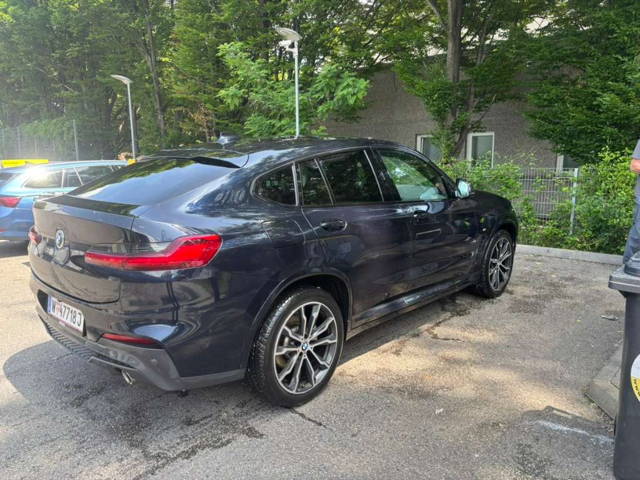BMW X4 M-Sportpaket 2.0d SUV / Geländewagen