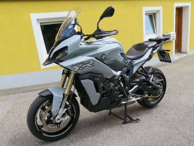 BMW S 1000 XR Tourer