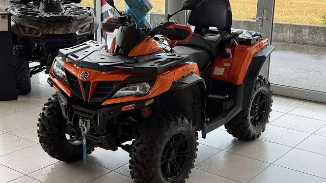 CF-Moto CForce 1000L DLX Servo Motocross