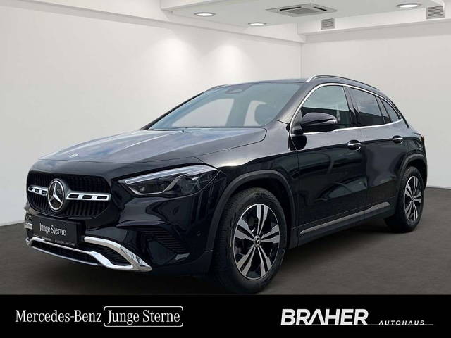 Mercedes-Benz GLA-Klasse GLA 200 d 4Matic Progressive AHK Leder AUT DAB SUV / Geländewagen