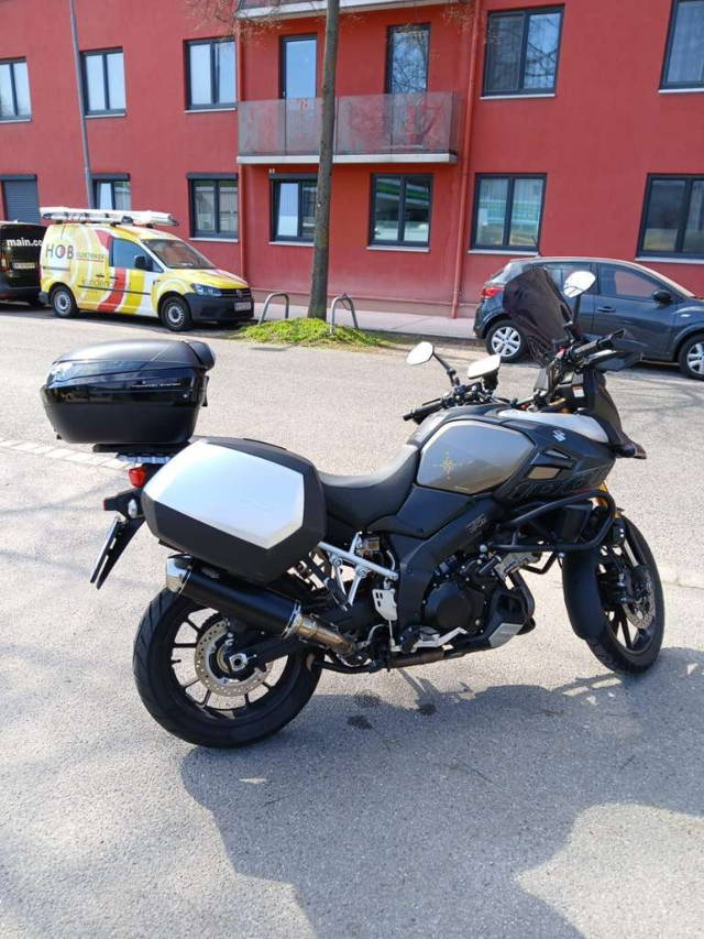 Suzuki V-Strom 1000 Enduro