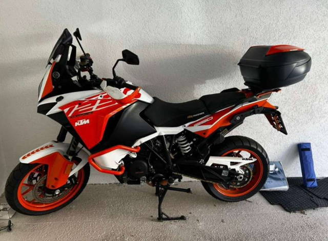 KTM 1290 Super Adventure S Tourer