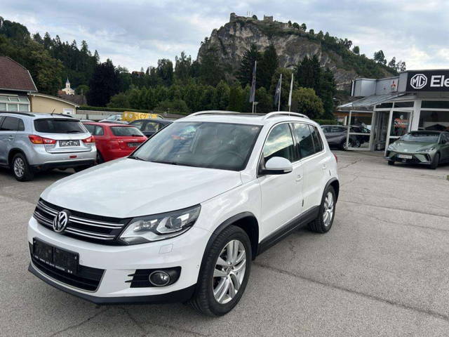 VW Tiguan 2,0 TDI BMT 4Motion Sky DPF DSG SUV / Geländewagen