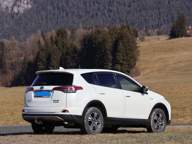 Toyota RAV4 Toyota RAV 4
RAV4+2,5+Hybrid+Active+2WD+Aut+Somme SUV / Geländewagen