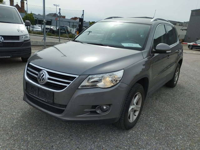VW Tiguan 2.0 TDI SUV / Geländewagen