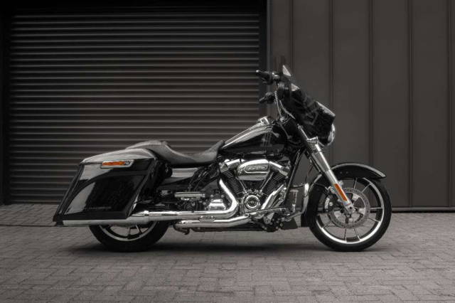Harley-Davidson Street Glide FLXH Custom Bagger Screamin Eagle Stage 2 Tourer