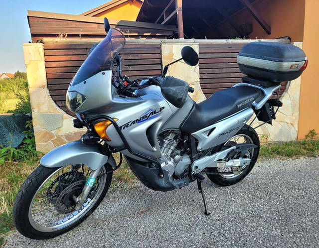 Honda Transalp XL650V (RD11) (Pickerl NEU) Tourer