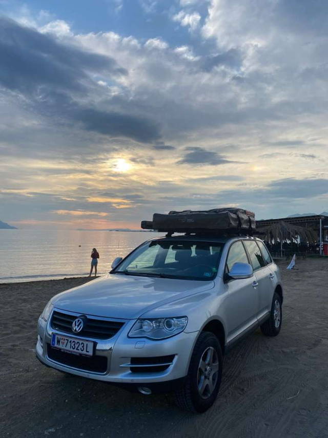 VW Touareg V6 TDI DPF Tiptronic SUV / Geländewagen
