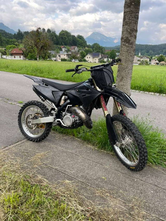 Suzuki RM Motocross