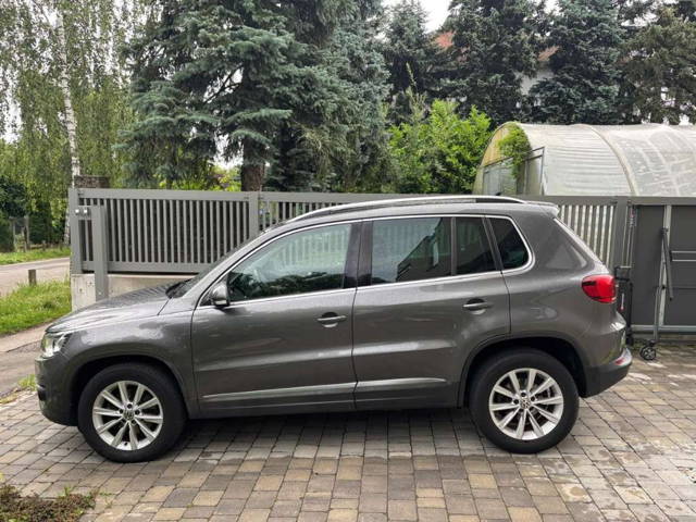VW Tiguan 2,0 TDI BMT 4Motion Sky DSG SUV / Geländewagen