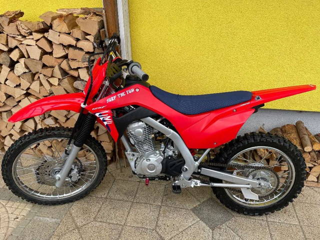 Honda CRF 125F ccm Big Wheel 19"/17" Zoll Motocross