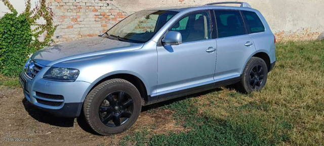 VW Touareg 3.0 TDI V6 SUV / Geländewagen
