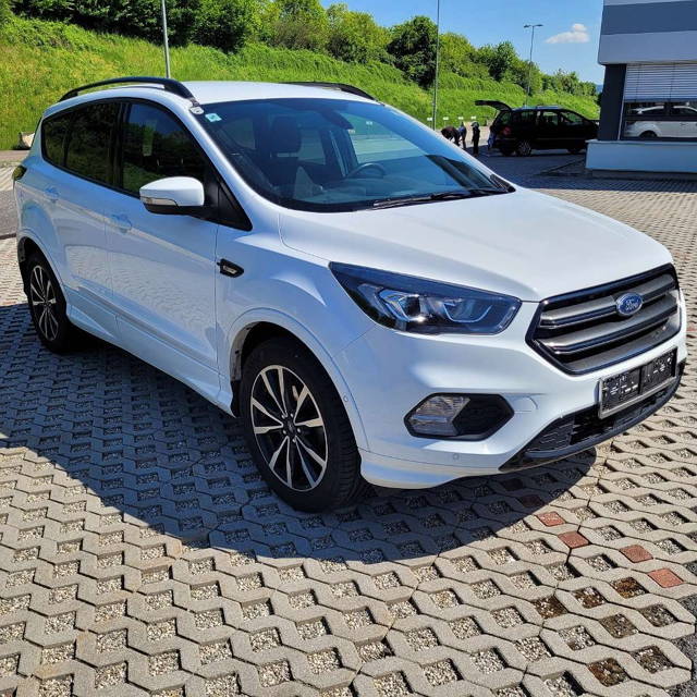 Ford Kuga 1,5 EcoBoost ST-Line SUV / Geländewagen