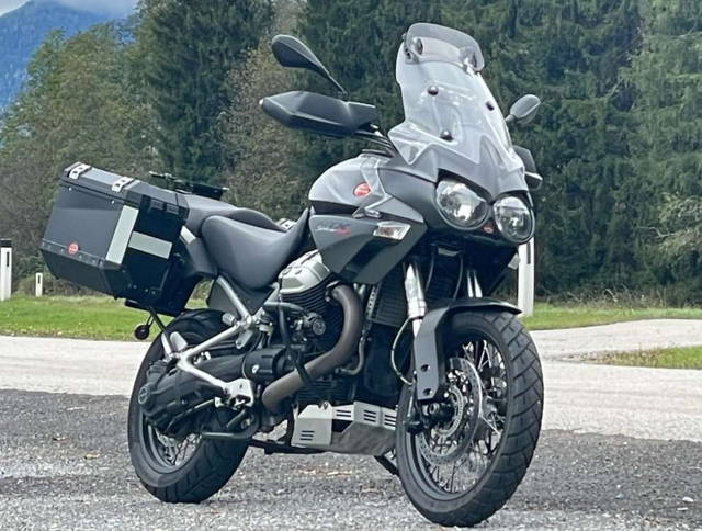 Moto Guzzi Stelvio 1200 NTX Enduro