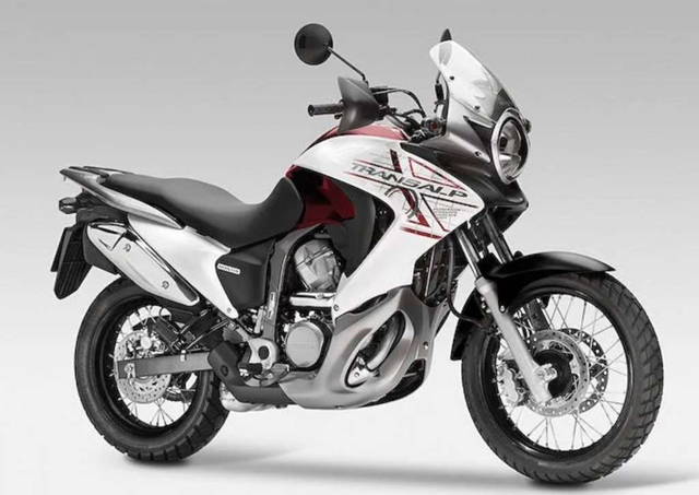 Honda Transalp XL700V Tourer