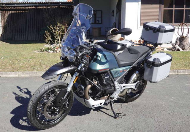 Moto Guzzi V85 TT Tourer