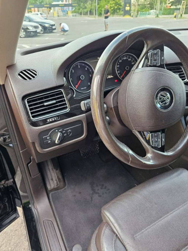 VW Touareg 3.0 TDI SUV / Geländewagen