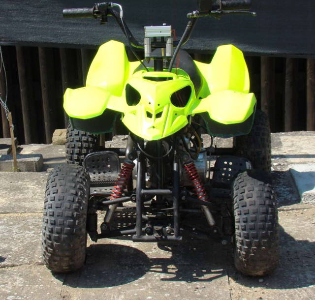 Nitro Motors Quad auch für Erwachsene 125 oder 150ccm,stabile Bauart, fährt schnell und sprit...