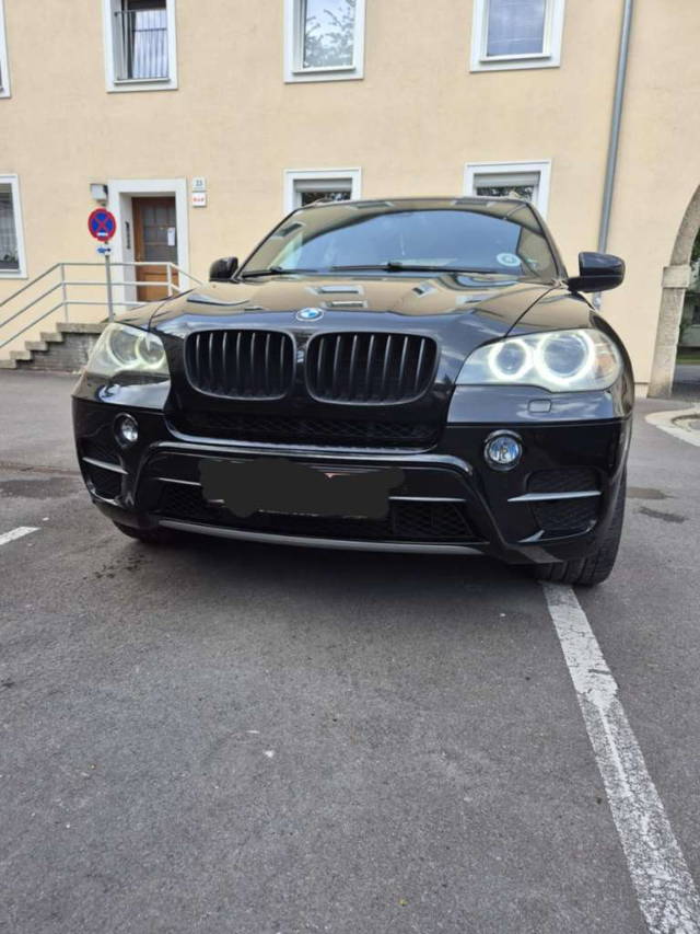 BMW X5 40d xdrive SUV / Geländewagen