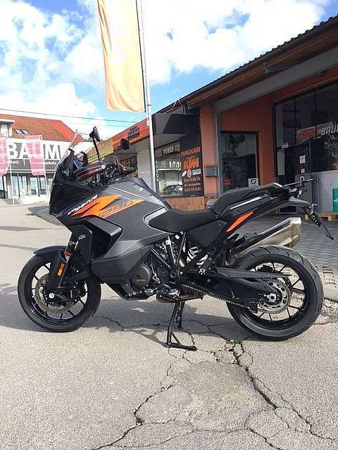 KTM 1290 Super Adventure S Inkl. TECH PACK! schwarz Enduro