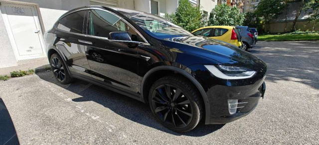 Tesla Model X 100D Maximale Reichweite SUV / Geländewagen