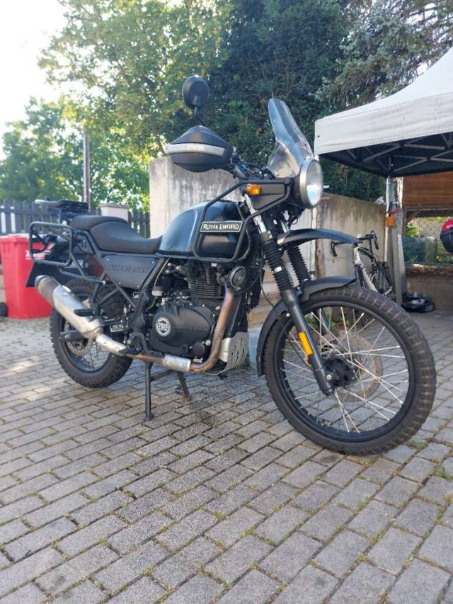 Royal Enfield Himalayan 411 Enduro