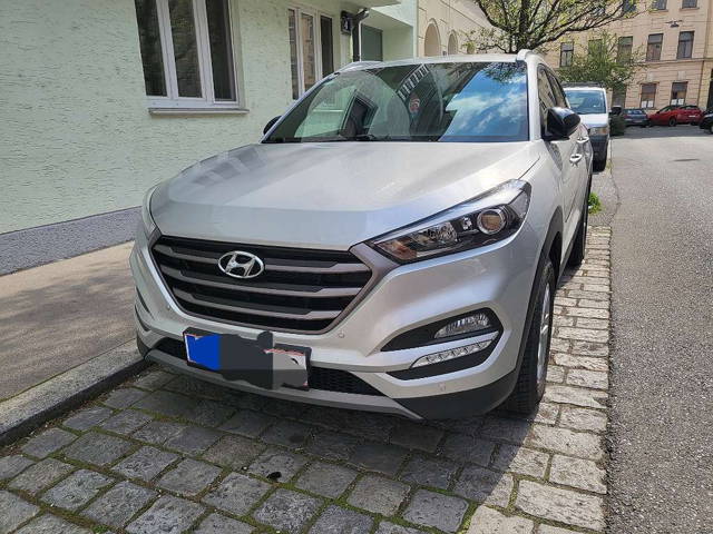 Hyundai Tucson 1,6 GDI GO! SUV / Geländewagen