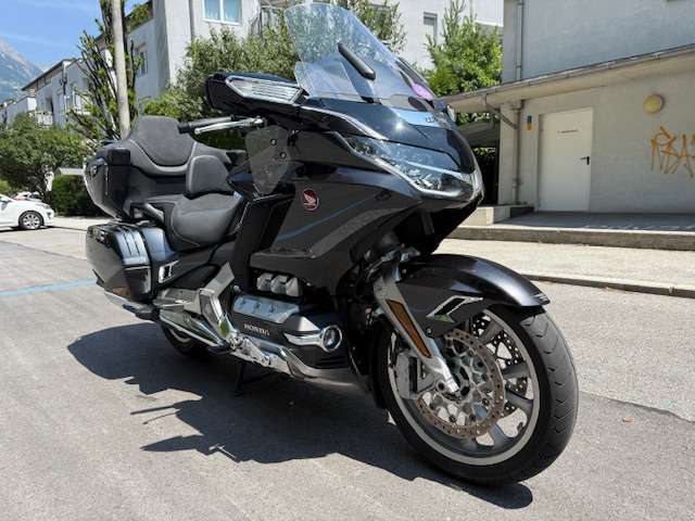 Honda Goldwing GL 1800 DCT Tour Tourer