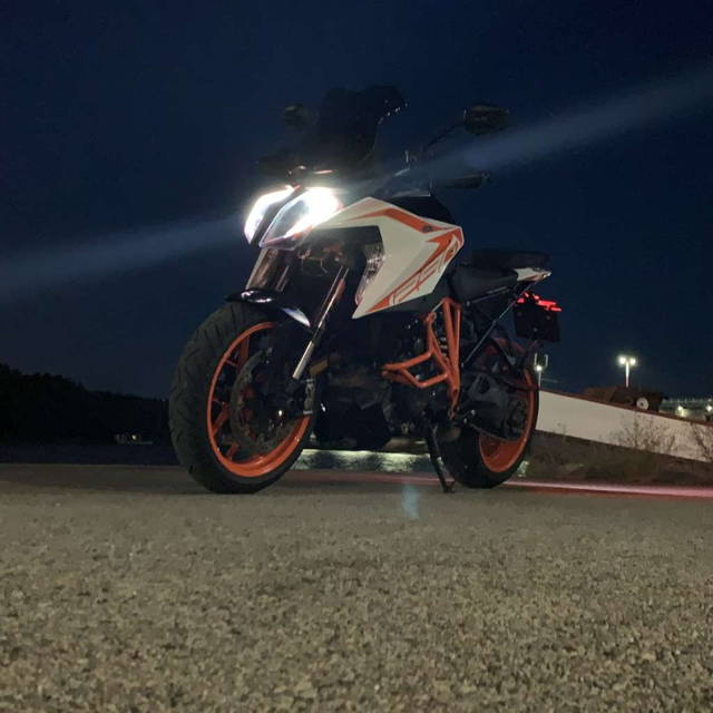 KTM 1290 Superduke GT Tourer