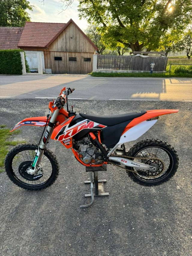 KTM 250 SX-F Motocross