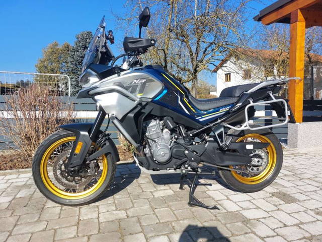 CF-Moto 800MT Touring Enduro