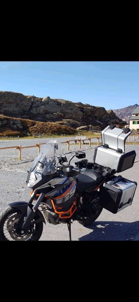 KTM 1190 Adventure Tourer