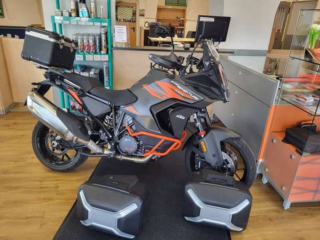 KTM 1290 Super Adventure S 1.Besitz und Unfallfrei Enduro