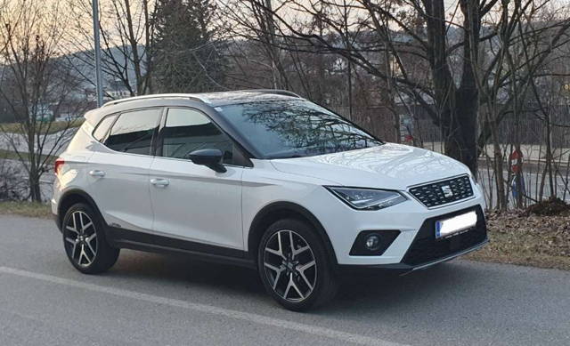 Seat Arona Xcellence Eco TSI 1.0 AHK /Alcantara SUV / Geländewagen