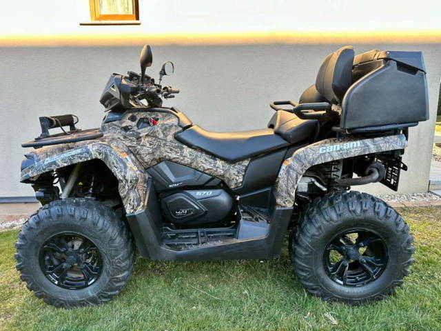Can-Am Outlander Max Quad