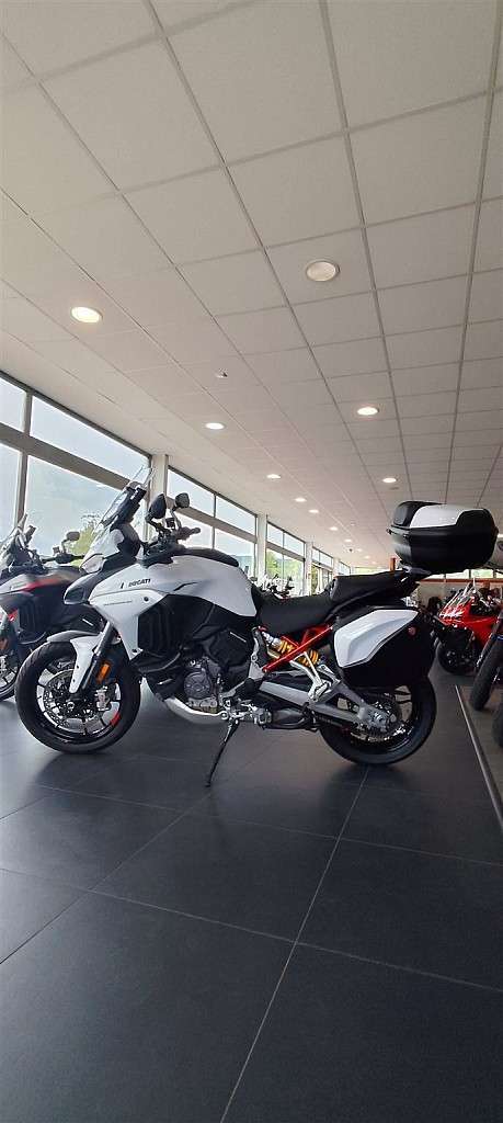 Ducati Multistrada V4 S Modell ,,Travel Radar,, inkl.T... Enduro