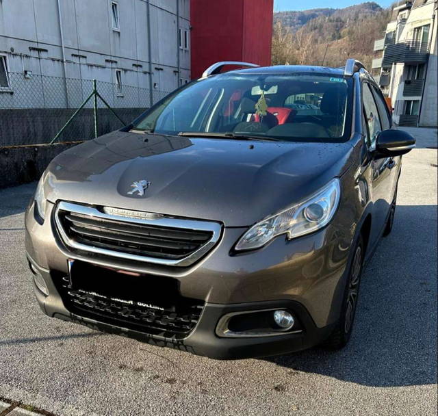 Peugeot 2008 HDI SUV / Geländewagen