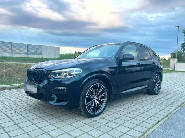 BMW X3 xDrive 30e Hybrid, M-Sport, Vollaustattung SUV / Geländewagen