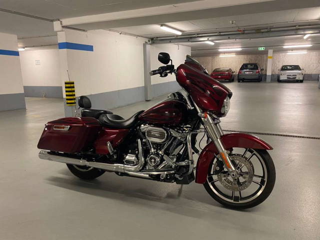 Harley-Davidson Street Glide Tourer