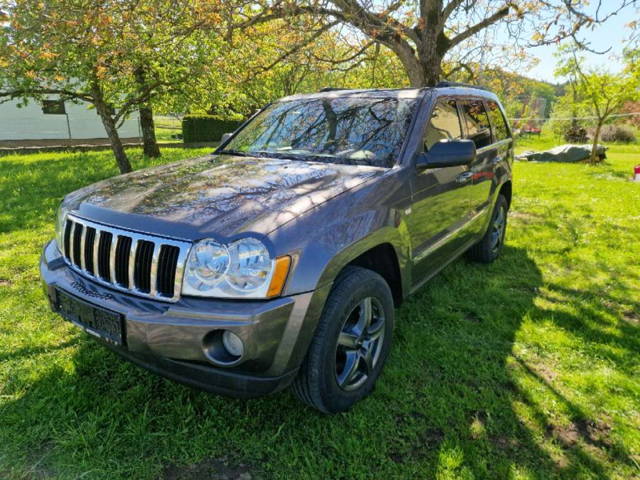 Jeep Grand Cherokee 3.0 V6 CRD SUV / Geländewagen