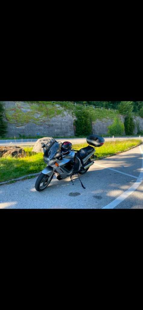 Suzuki GSX 750F Tourer