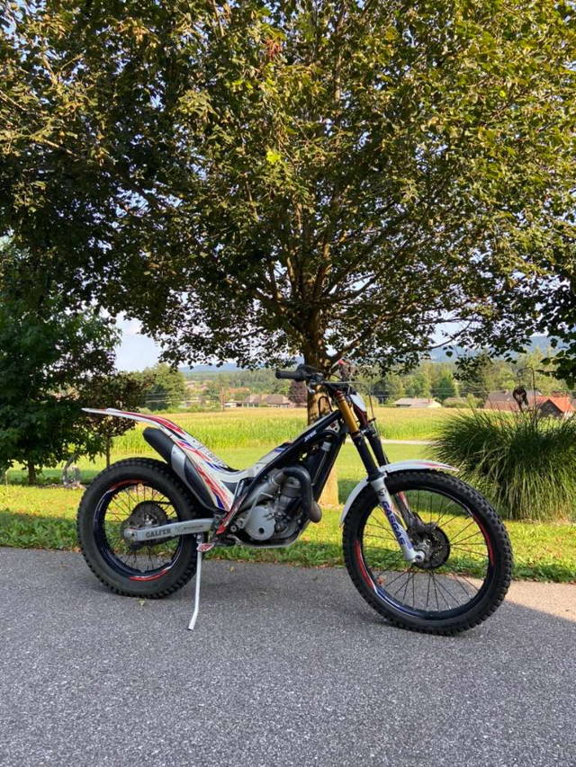GasGas TXT 300 TXT pro Replica Trial