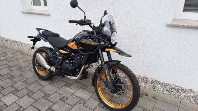 Royal Enfield Himalayan 450 Tourer