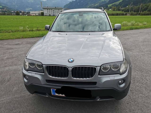 BMW X3 E83 2.0 XDrive SUV / Geländewagen