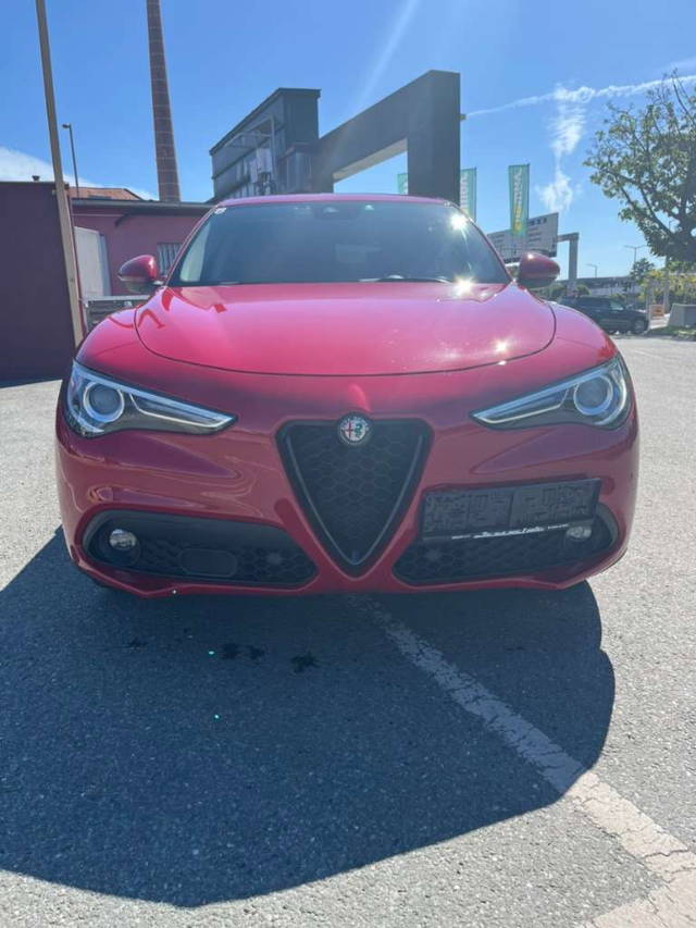 Alfa Romeo Stelvio 2.2 Super RTX Q2 RWD SUV / Geländewagen